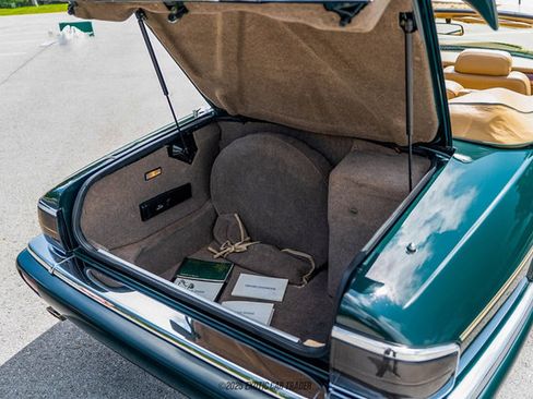 Used 1994 Jaguar XJS V12 Convertible image 55