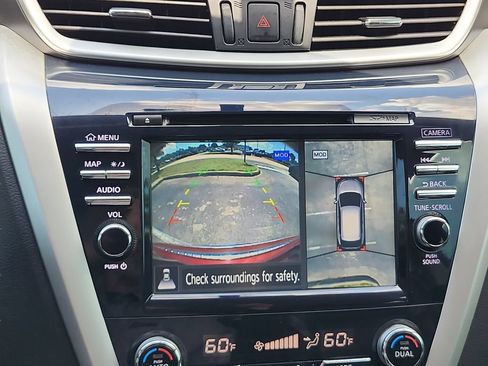 Used 2017 Nissan Murano SL FWD image 25