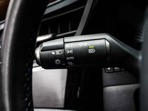 Used 2025 Lexus ES 350 w/ Premium Package FWD image 28