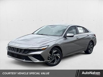 New 2025 Hyundai Elantra Limited
