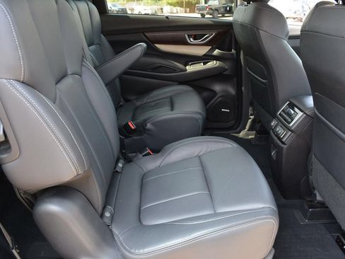 Used 2021 Subaru Ascent Touring AWD/4WD image 19