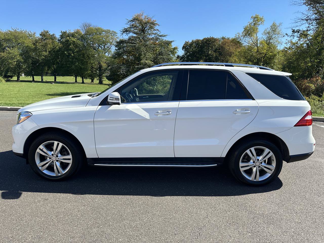 Used 2015 Mercedes-Benz ML 350 4MATIC image 9
