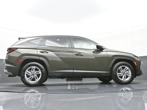 Certified 2026 Hyundai Tucson SE image 43