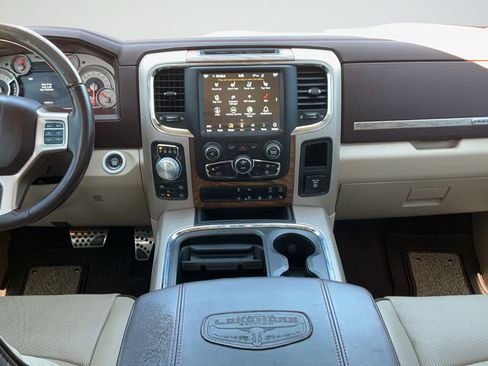 Used 2018 RAM 1500 Laramie Longhorn w/ Longhorn Southfork Package AWD/4WD image 7
