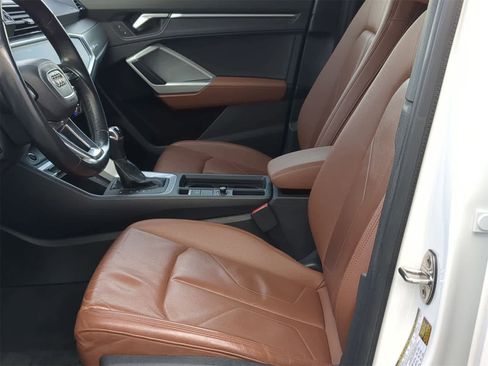 Used 2022 Audi Q3 2.0T Premium w/ Convenience Package image 23