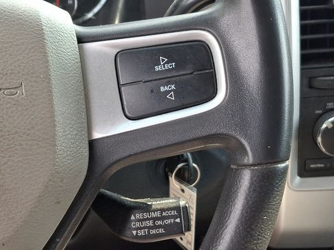 Used 2010 Dodge Ram 1500 Truck SLT AWD/4WD image 19
