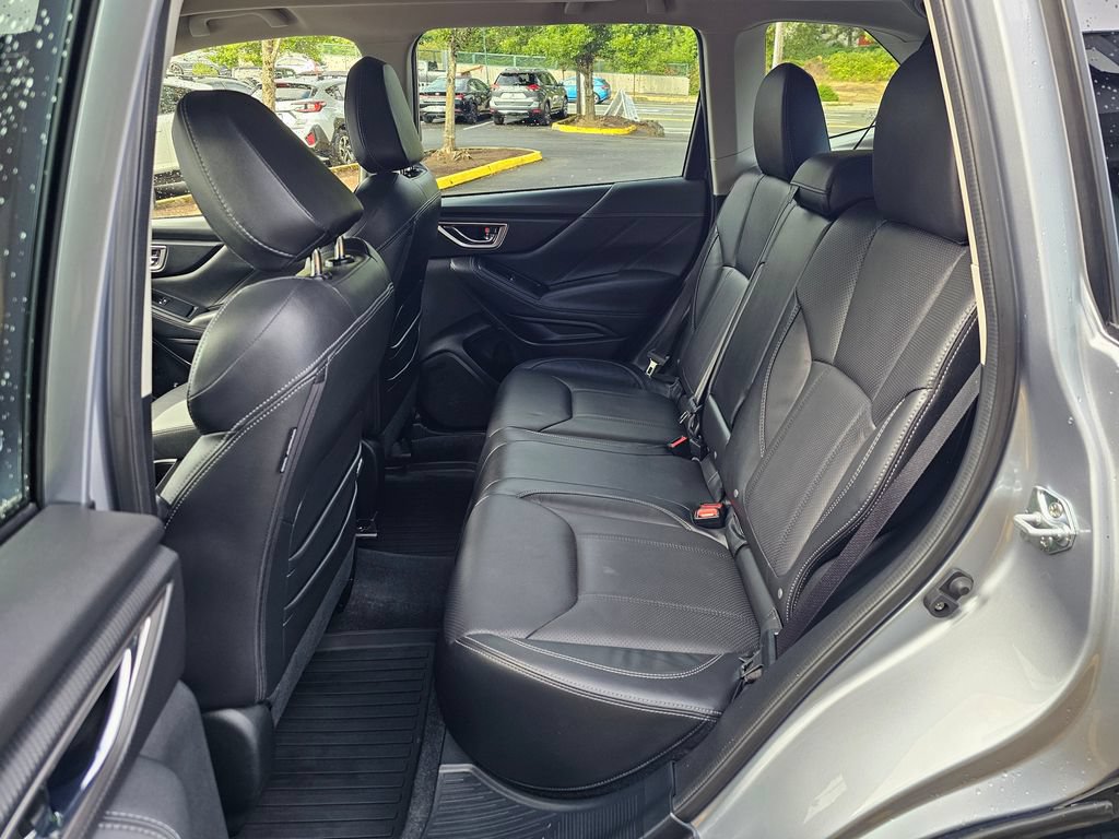 Certified 2023 Subaru Forester Touring AWD/4WD image 16