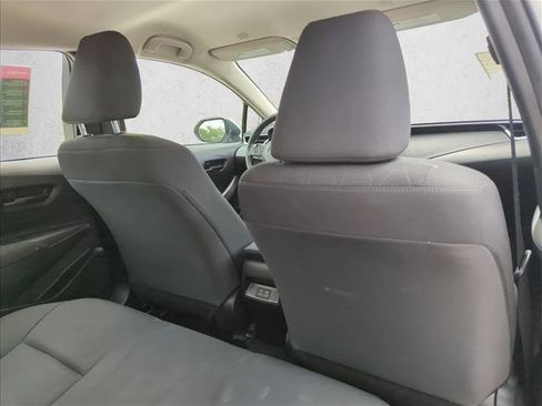 Used 2023 Toyota Corolla LE FWD image 23
