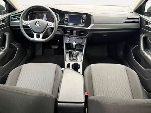 Certified 2021 Volkswagen Jetta S image 3