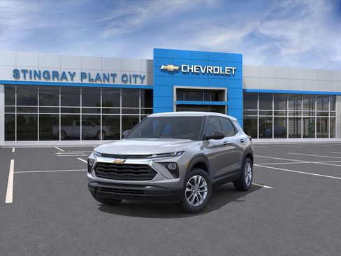 New 2026 Chevrolet TrailBlazer LS w/ LS Convenience Package FWD image 8