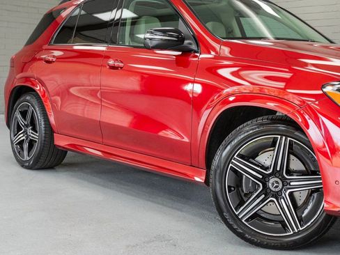 Used 2024 Mercedes-Benz GLE 450 4MATIC image 7