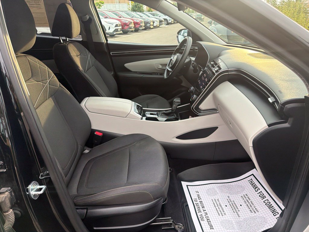 Used 2022 Hyundai Tucson SEL w/ Cargo Package AWD/4WD image 11