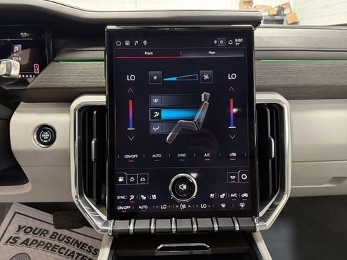 Used 2024 GMC Acadia Denali w/ Super Cruise Package AWD/4WD image 19