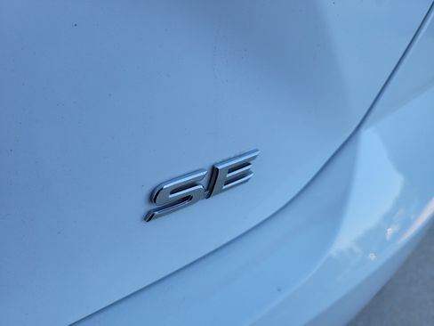 Certified 2025 Toyota Camry SE FWD image 9