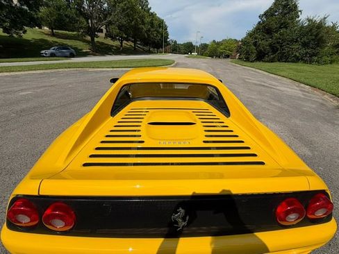 Used 1995 Ferrari F355 Berlinetta RWD image 12
