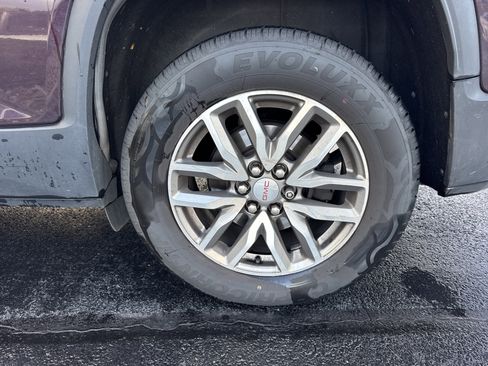 Used 2018 GMC Acadia SLE w/ LPO, Floor Liner Package image 31