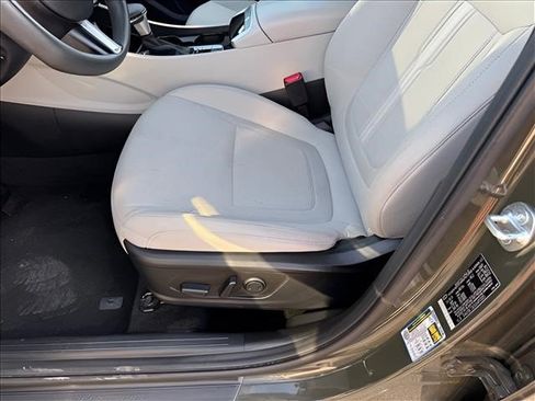 Used 2025 Hyundai Tucson SEL AWD/4WD image 7