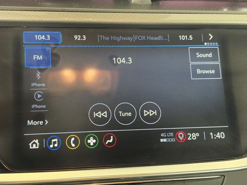 Used 2021 Buick Encore GX Select w/ Sport Touring Package image 19