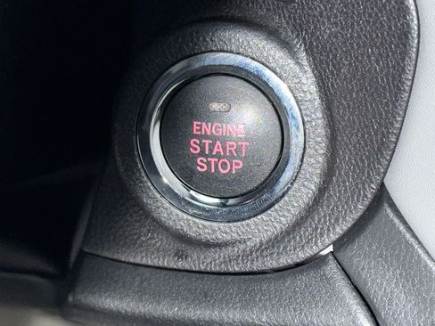 Used 2024 Subaru Outback Premium image 27