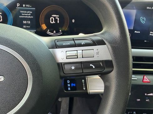 Used 2025 Hyundai Sonata SEL FWD image 23