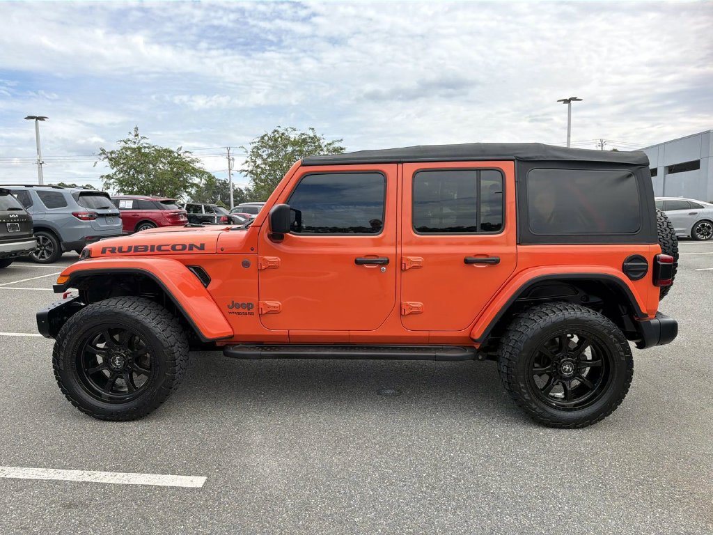 Used 2020 Jeep Wrangler Unlimited Rubicon AWD/4WD image 2