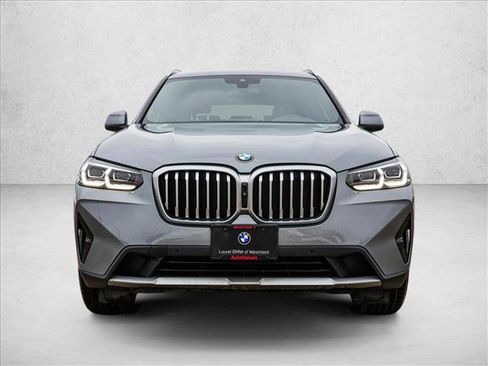 Used 2023 BMW X3 xDrive30i w/ Premium Package image 2
