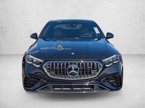 New 2026 Mercedes-Benz E 53 AMG e 4MATIC Sedan image 6