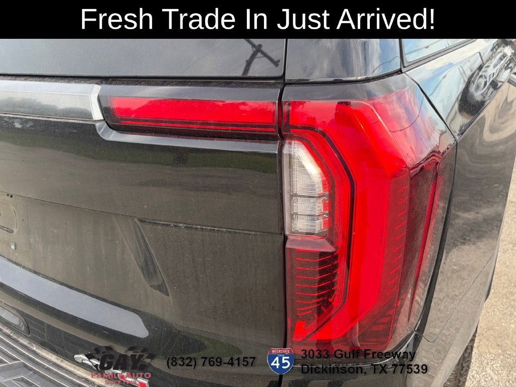 Used 2026 GMC Yukon AT4 w/ AT4 Premium Plus Package AWD/4WD image 10