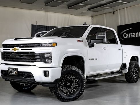 Used 2025 Chevrolet Silverado 2500 LT AWD/4WD image 5
