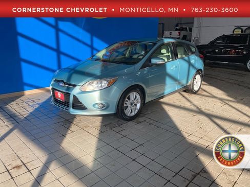 Used 2012 Ford Focus SEL w/ SEL/Titanium Winter Pkg image 1
