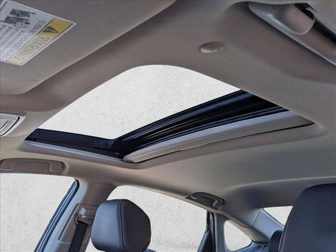 Used 2025 Honda Accord EX-L image 17