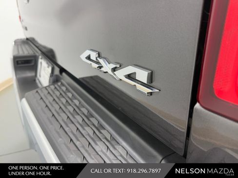 Used 2021 RAM 2500 Laramie AWD/4WD image 11