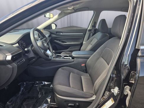 Used 2023 Nissan Altima 2.5 SV FWD image 10