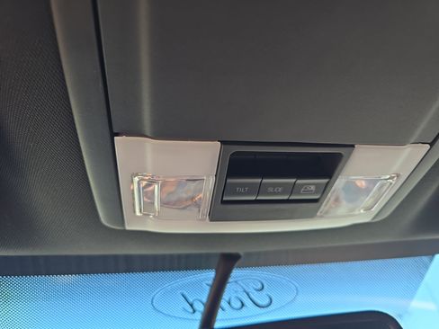 Used 2014 Ford F150 FX4 w/ Equipment Group 402A Luxury image 35