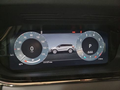 New 2026 Land Rover Range Rover Evoque S image 17