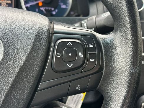 Used 2015 Toyota Camry LE image 24