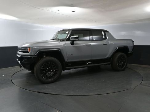 New 2025 GMC Hummer EV 2X image 8