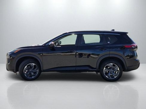 Used 2025 Nissan Rogue SV image 7