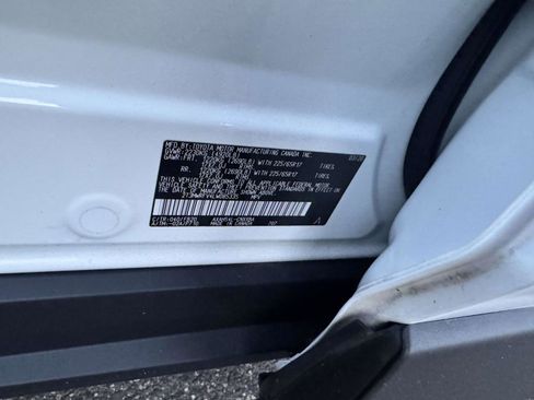 Certified 2020 Toyota RAV4 LE image 24