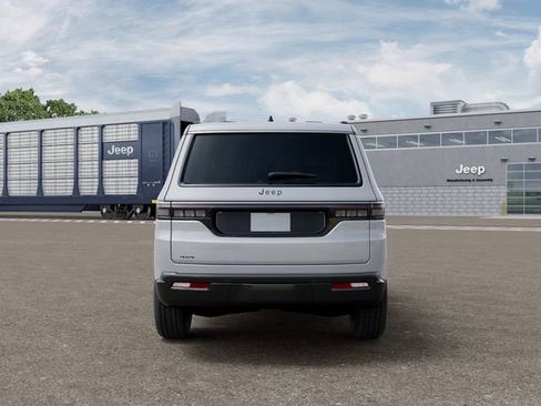 New 2026 Jeep Grand Wagoneer image 7