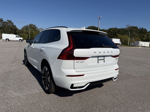 New 2026 Volvo XC60 B5 Plus w/ Protection Package image 5