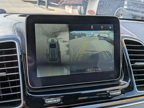 Used 2017 Mercedes-Benz GLE 400 4MATIC image 22