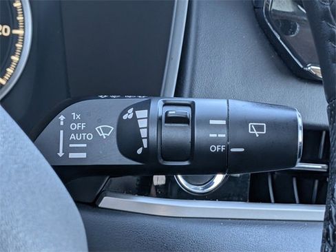 Used 2022 Mitsubishi Outlander SE image 31