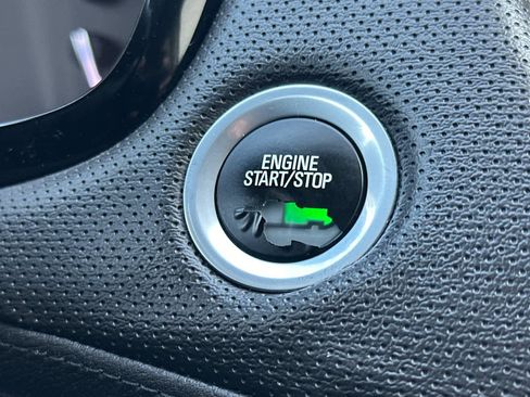 Used 2017 Cadillac XT5 Premium Luxury w/ Driver Assist Package image 24