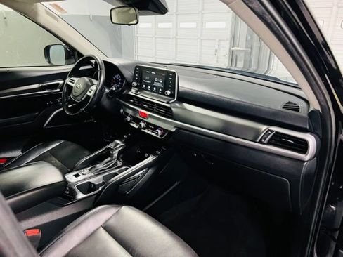 Used 2021 Kia Telluride S AWD/4WD image 36