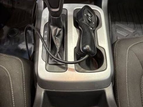 Used 2018 Chevrolet Colorado LT w/ LT Convenience Package AWD/4WD image 20