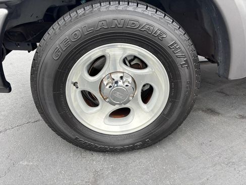 Used 2004 Ford Ranger XL image 10