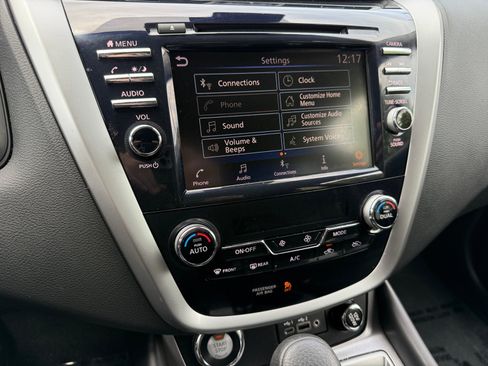 Used 2021 Nissan Murano S FWD image 12