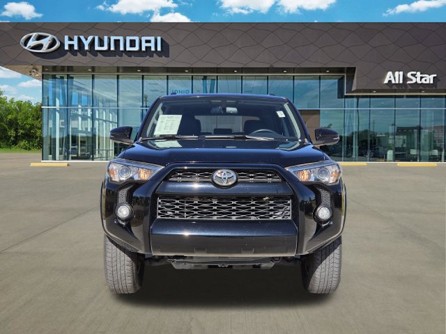 Used 2019 Toyota 4Runner SR5 Premium AWD/4WD image 2