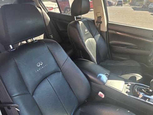 Used 2010 INFINITI G37 x Sedan w/ Premium Pkg AWD/4WD image 7